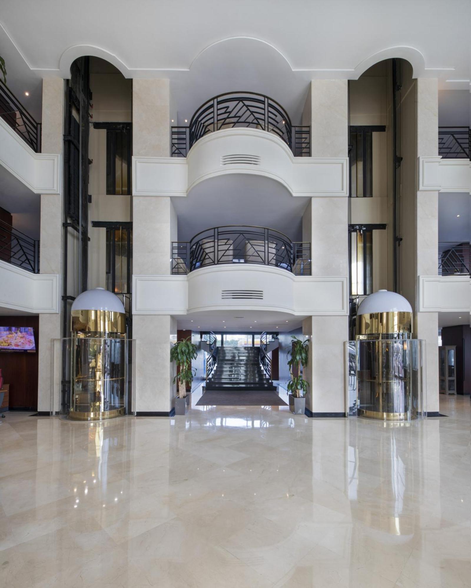 Grand Mogador City Center Casablanca Exterior foto Interior of the hotel